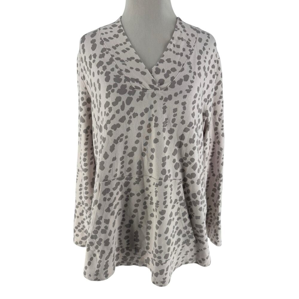 Anybody Women’s Animal Print Long Sleeve V-Neck Blouse Size‎ Large